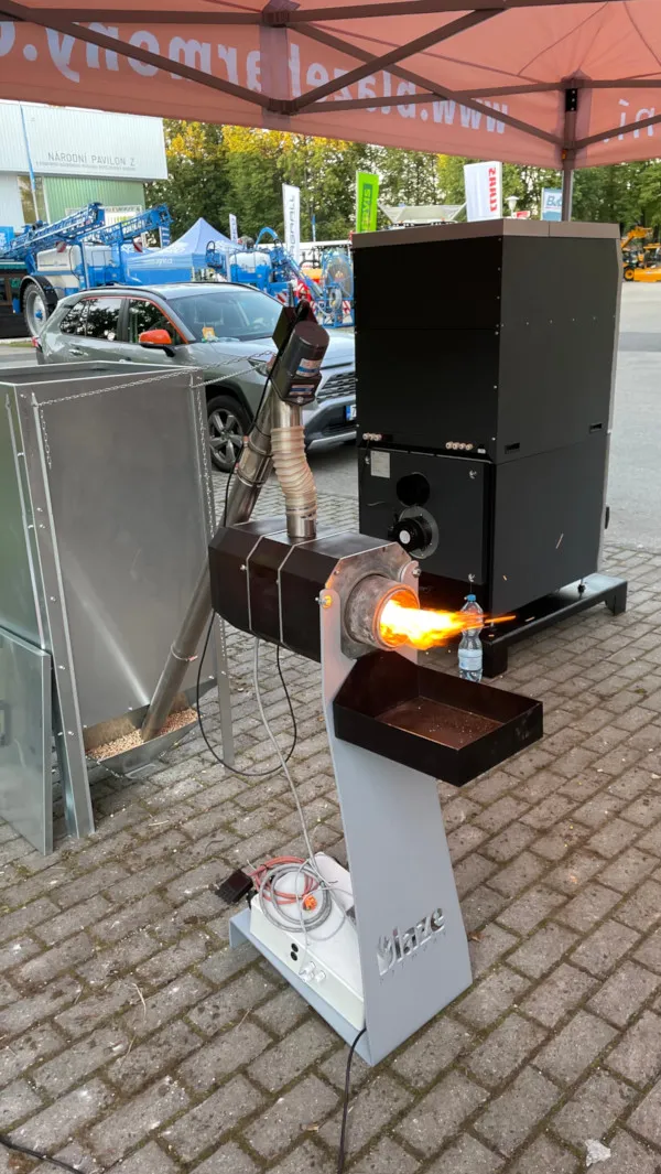 Hořák na pelety - Země živitelka